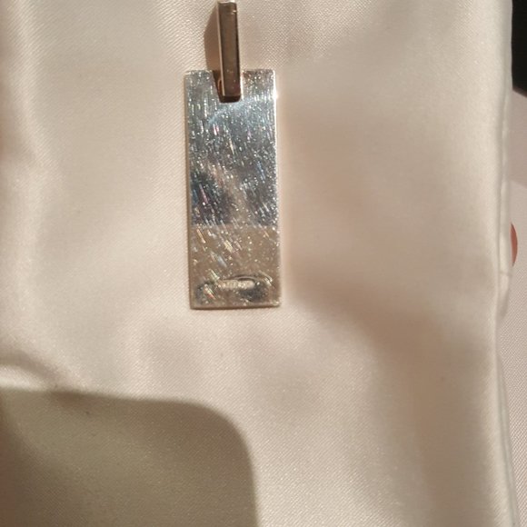 Authentic Gucci Logo G Pendant - Picture 3 of 7